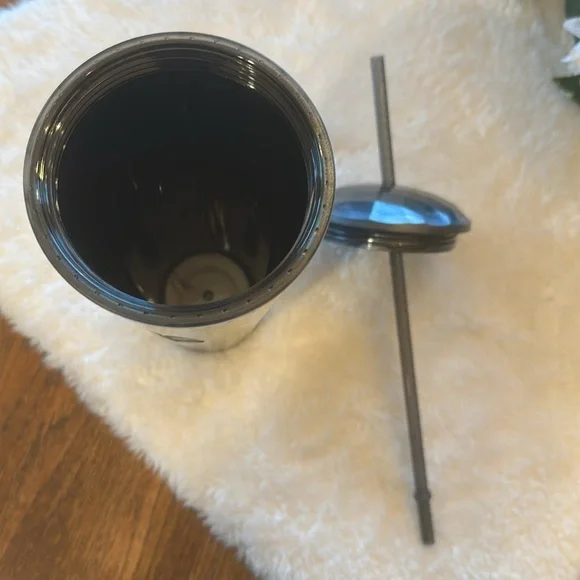 New Starbucks straw water bottle/ Container - Picture 6 of 7